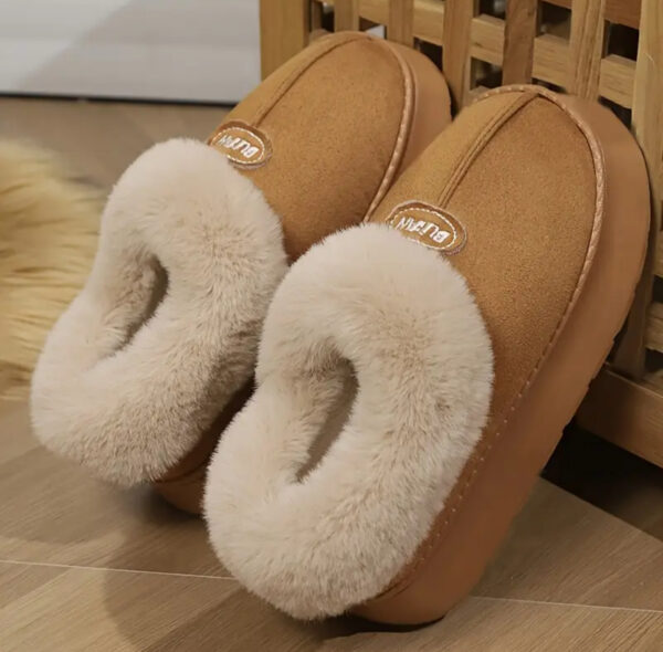 Pantuflas café 24.5