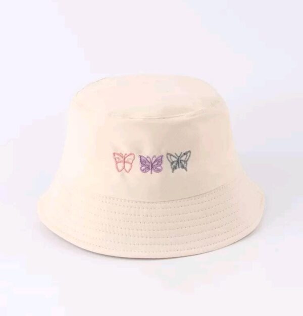 Gorro mariposas