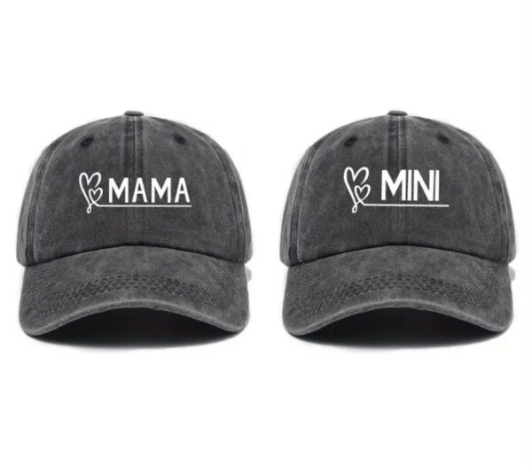 Dúo gorras familia