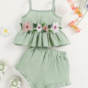Conjunto verde con flores 12/18m